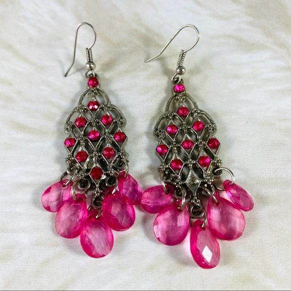 Vintage hot pink sparkling dangle gypsy earrings - Picture 3 of 7